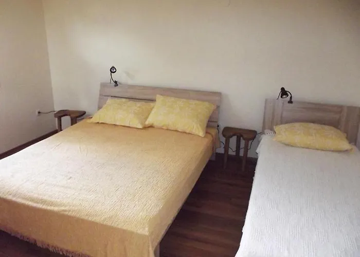 Juliska بيروفاتش